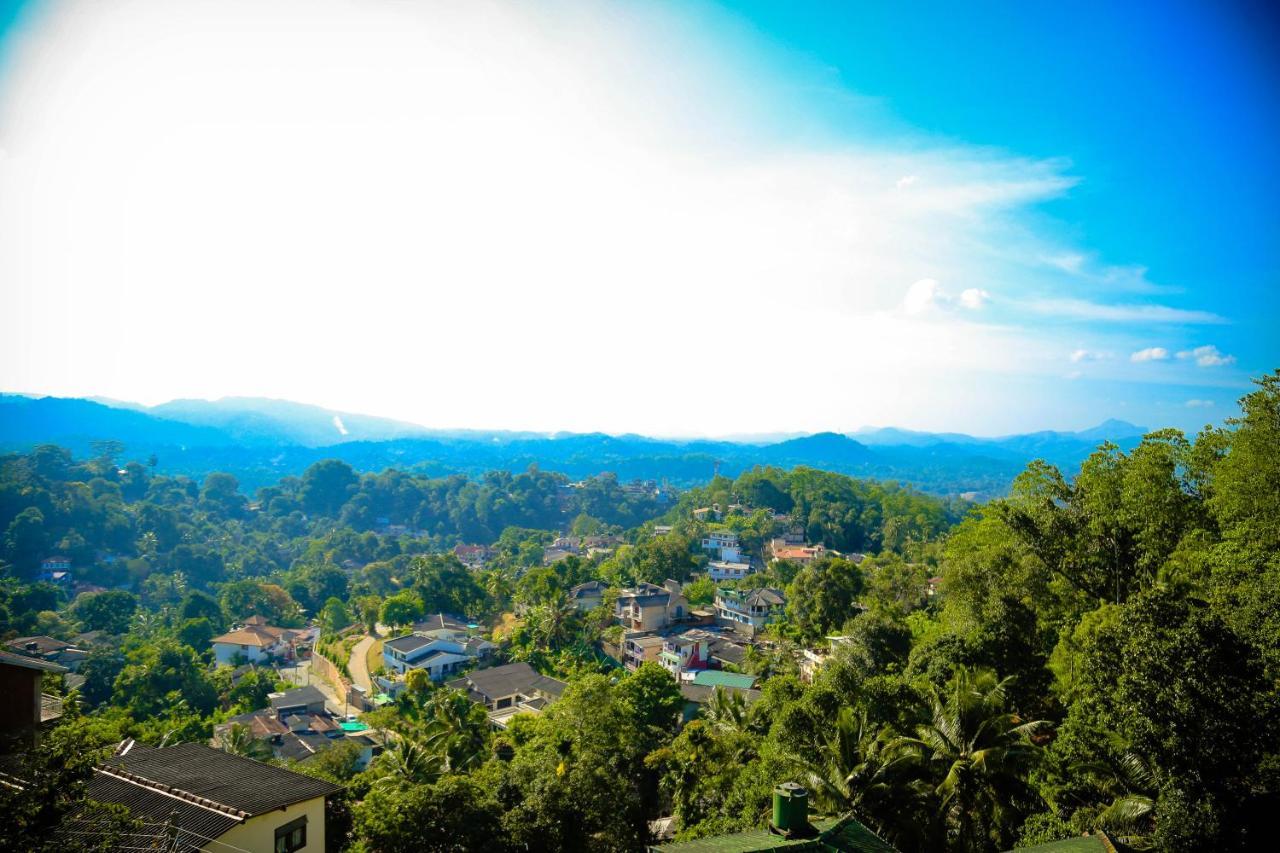 The Views Kandy - 360 Mountain View Exterior photo